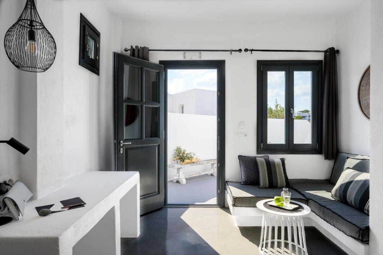 Santolia Art Suites Oia  Exterior photo